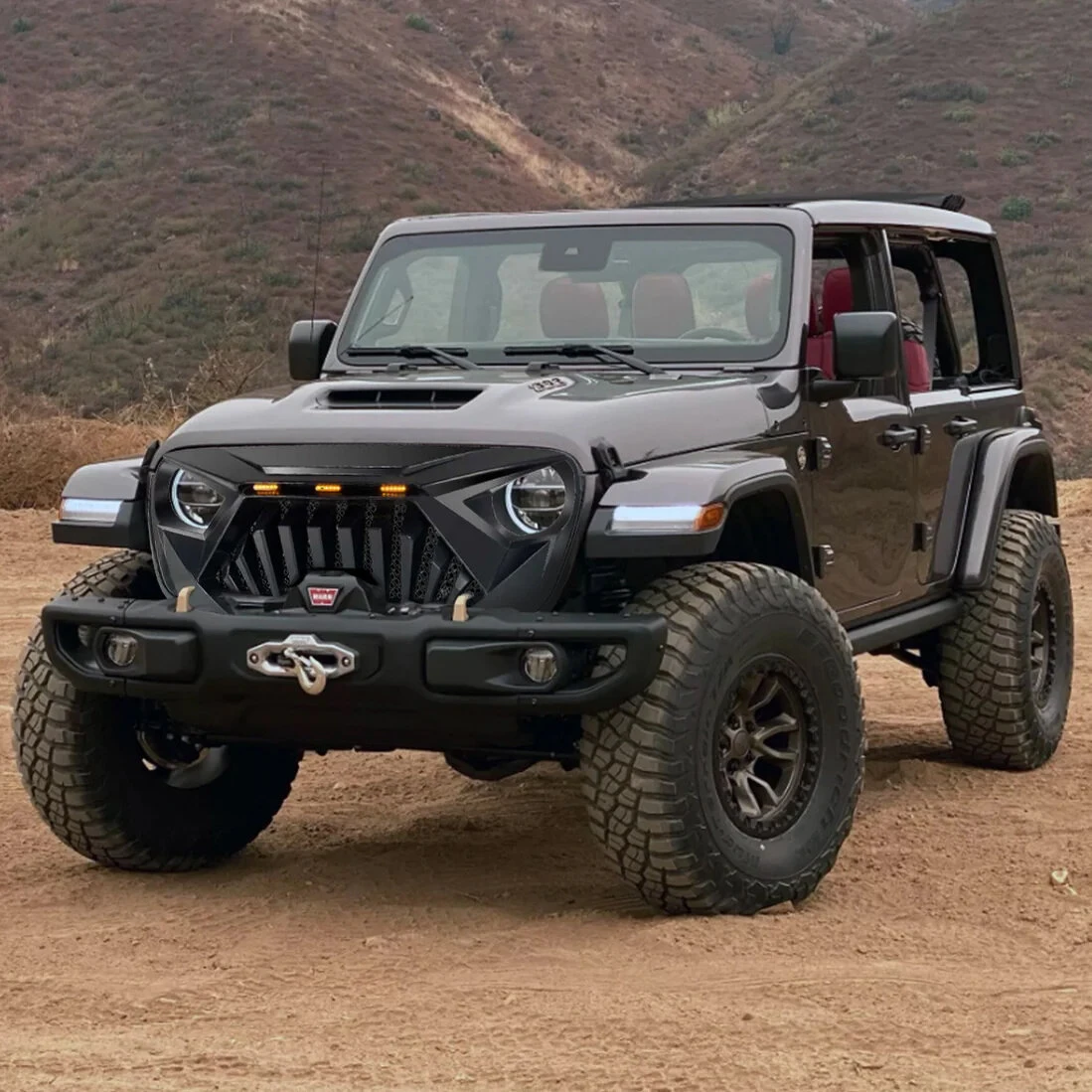 American Modified AMJPCA00123 Goliath Grille - in White & Black with Amber Running Lights for 18-26 Jeep Wrangler JL & Gladiator JT Models W/O TrailCam